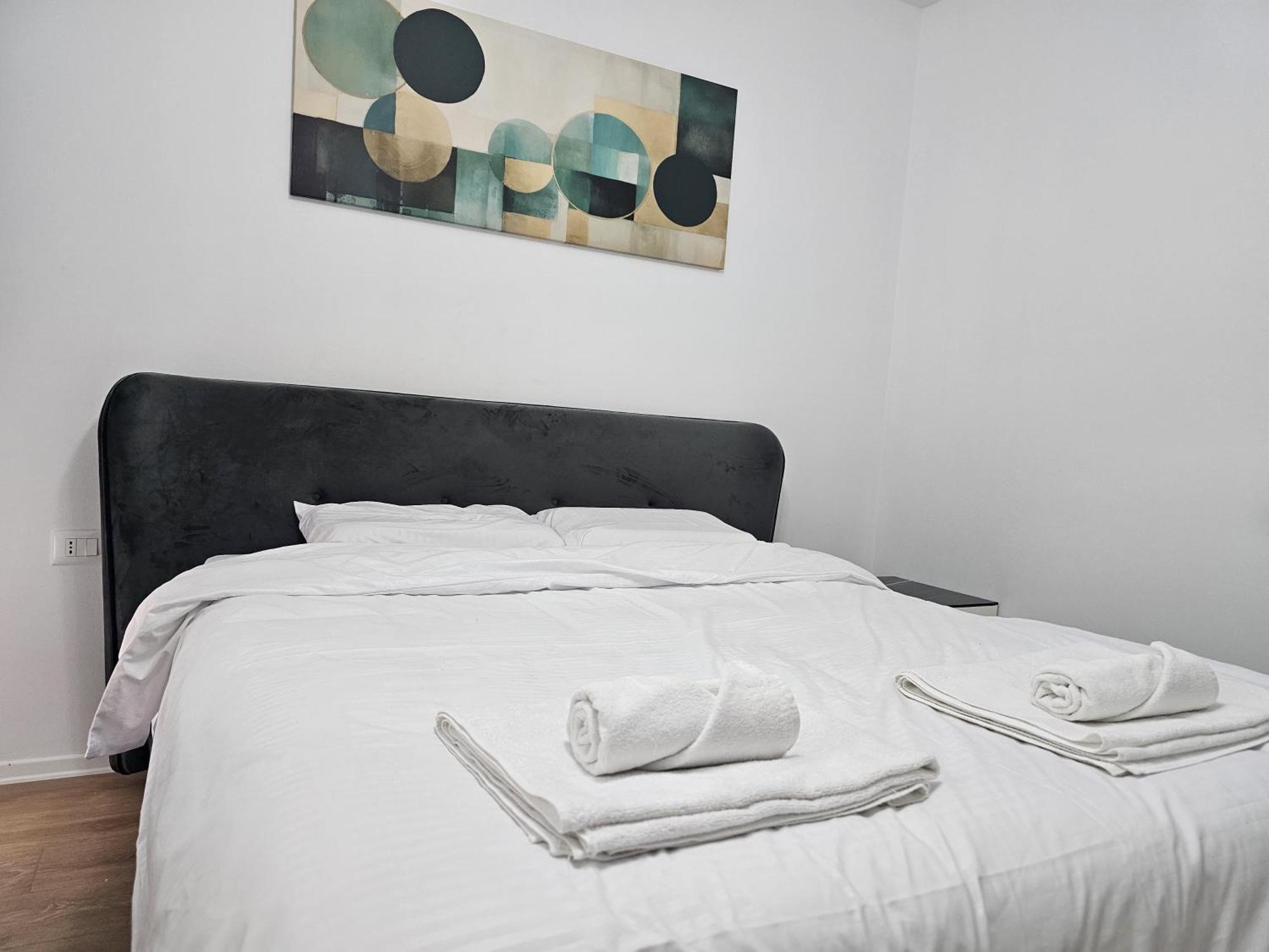 Valentino Zirkon Apartment Tirana Exterior photo